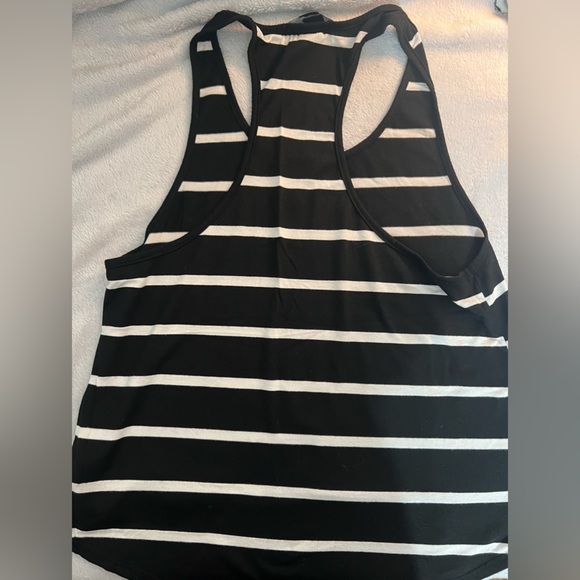 Forever 21 tank top - Picture 3 of 3